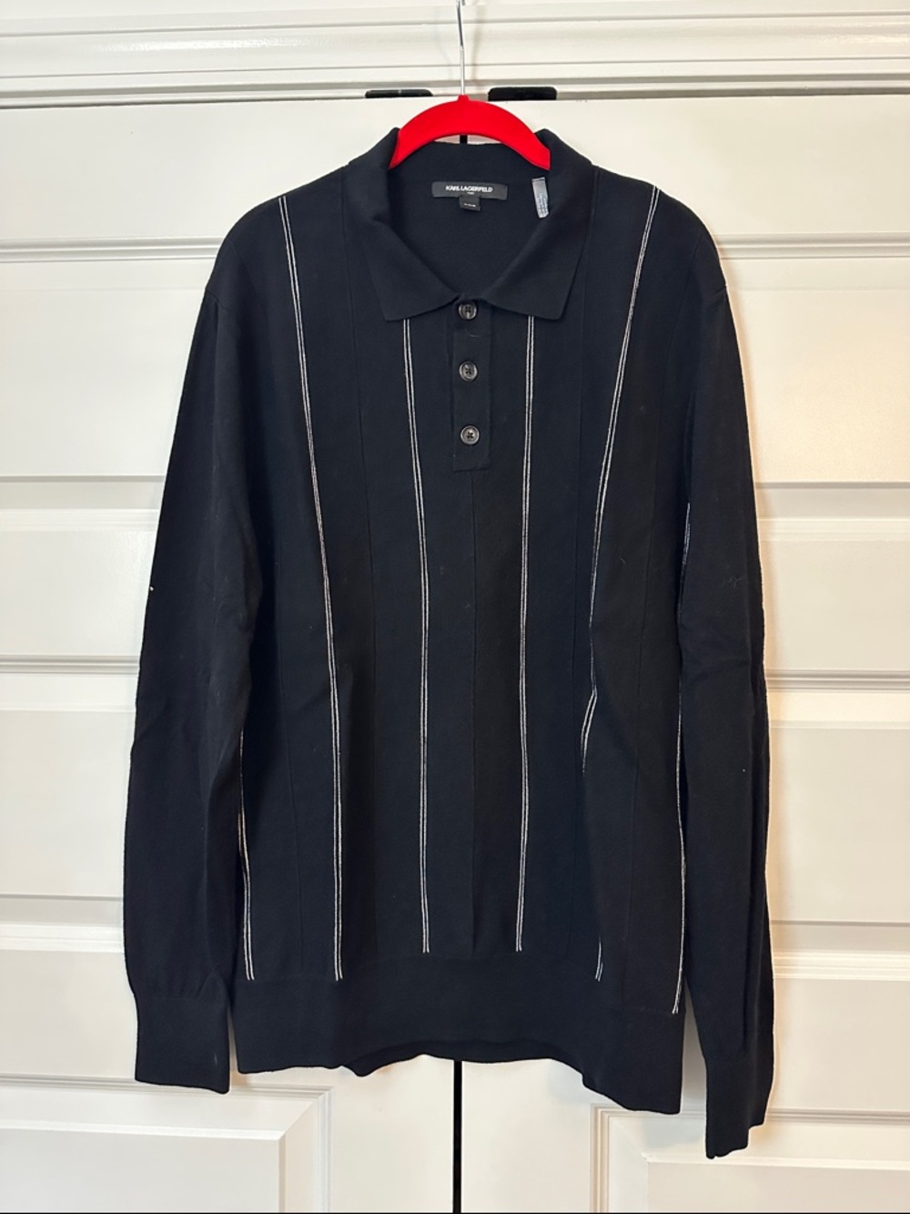 Karl Lagerfeld Black Knit Top with Crew Neck